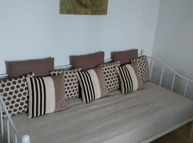 Ellie's Apartamento *